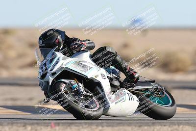 media/Dec-07-2025-CVMA (Sun) [[3e7d2de5dc]]/Race 11-Formula 2-CVMA Hooligans-American Thunder/